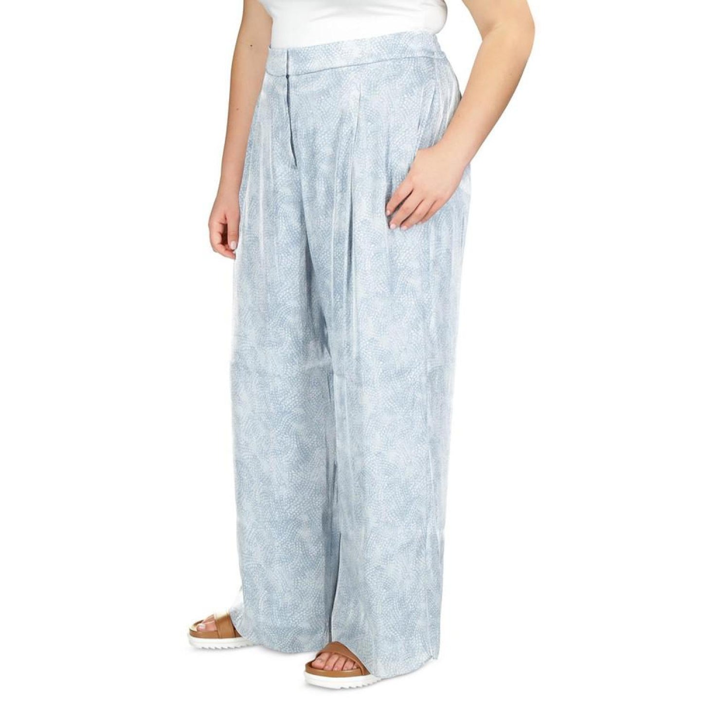 Plus Size Wide-Leg Petal Pants