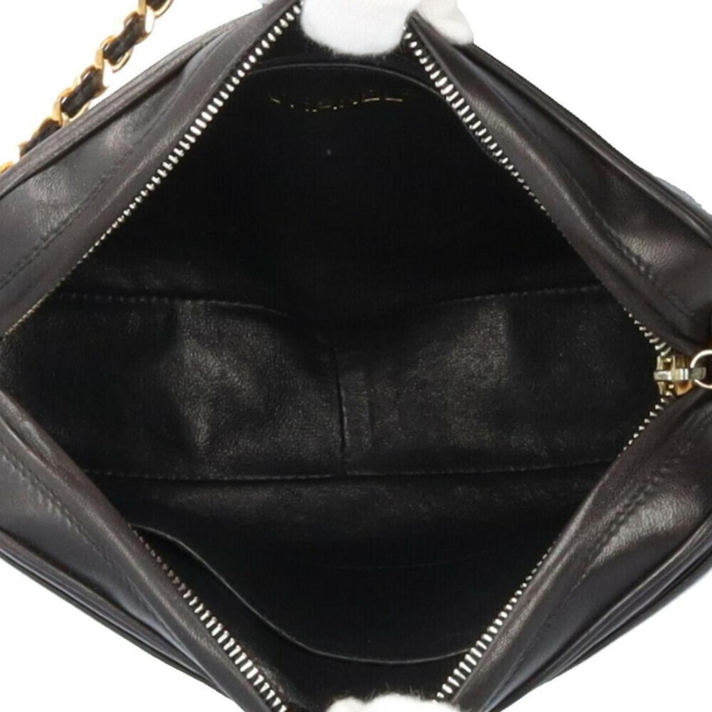 Chanel Logo Cc Leather Shoulder Bag (Pre-Owned)