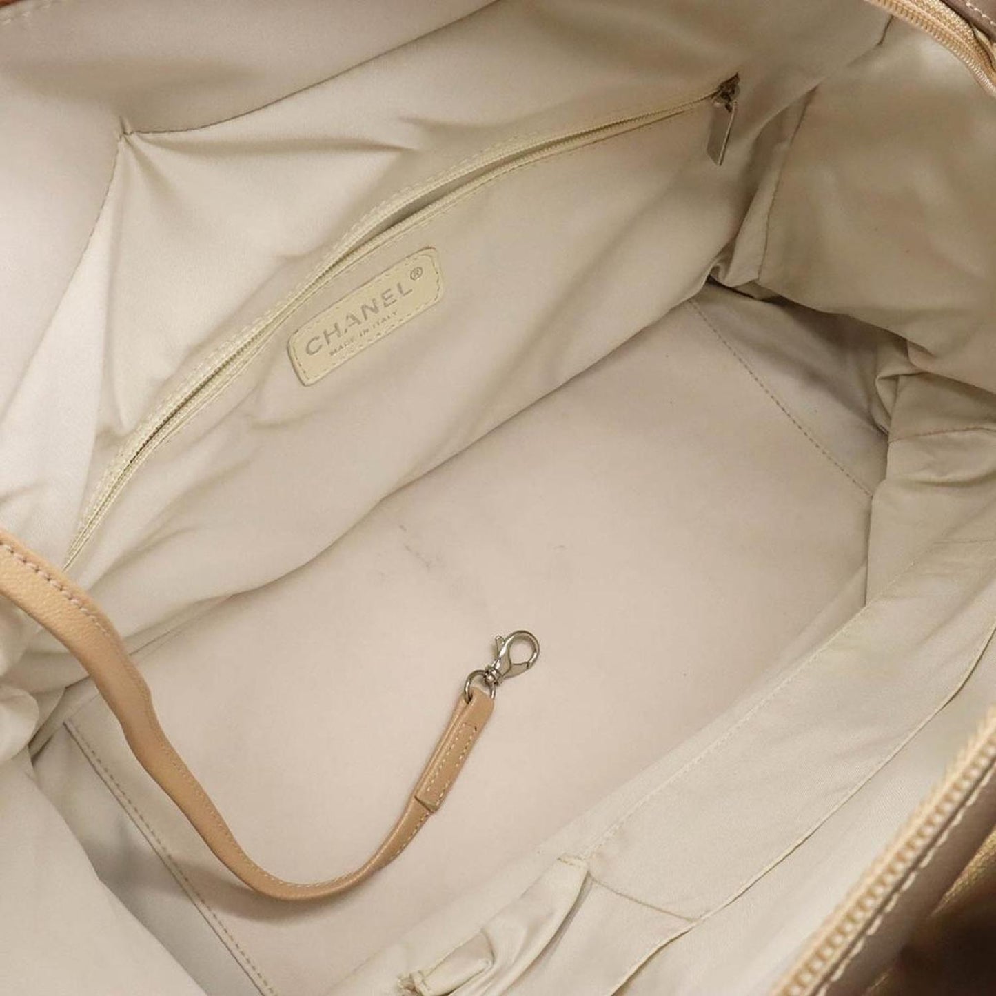 Chanel Biarritz Leather Tote Bag (Pre-Owned)