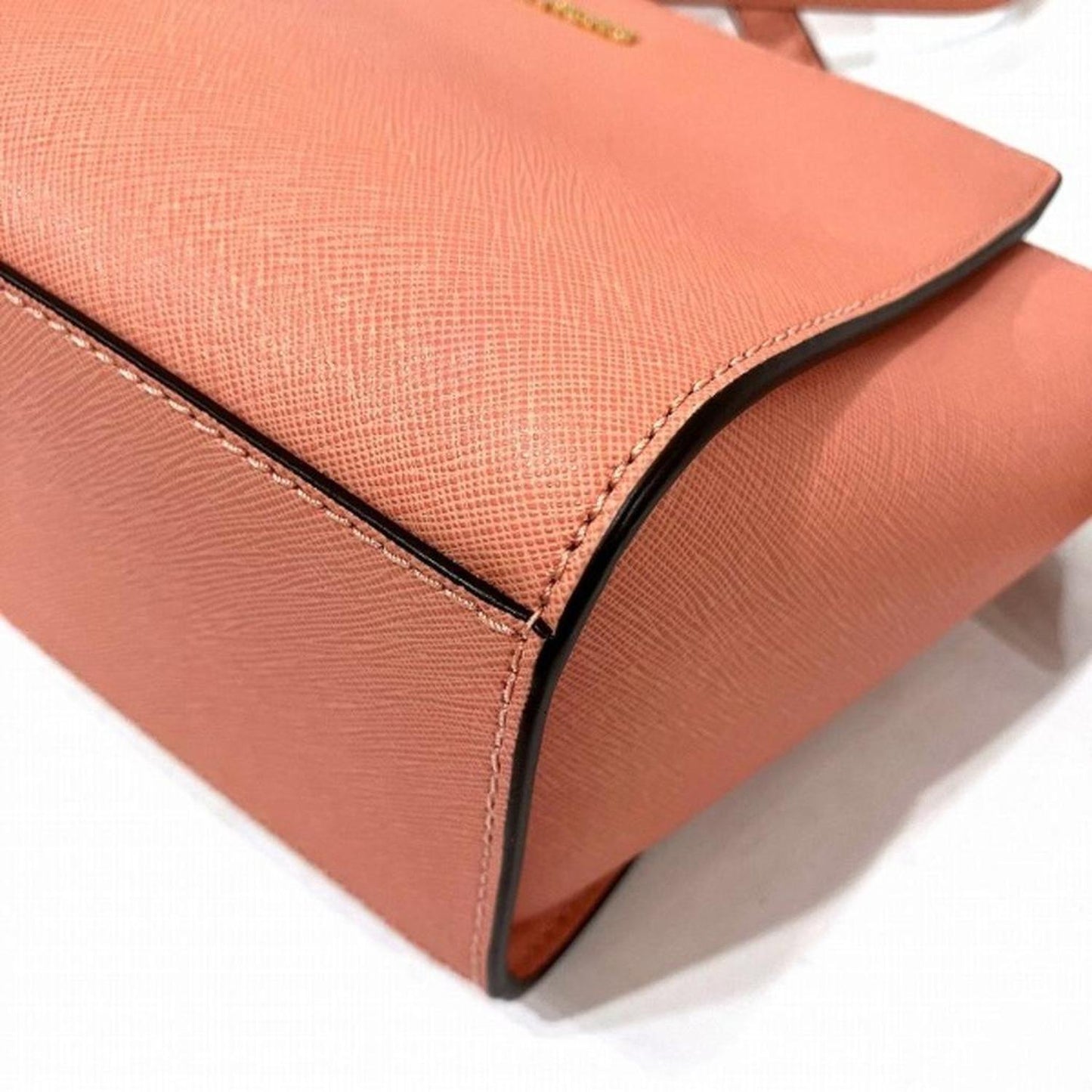 Michael Kors Selma Leather Shoulder Bag (Pre-Owned)