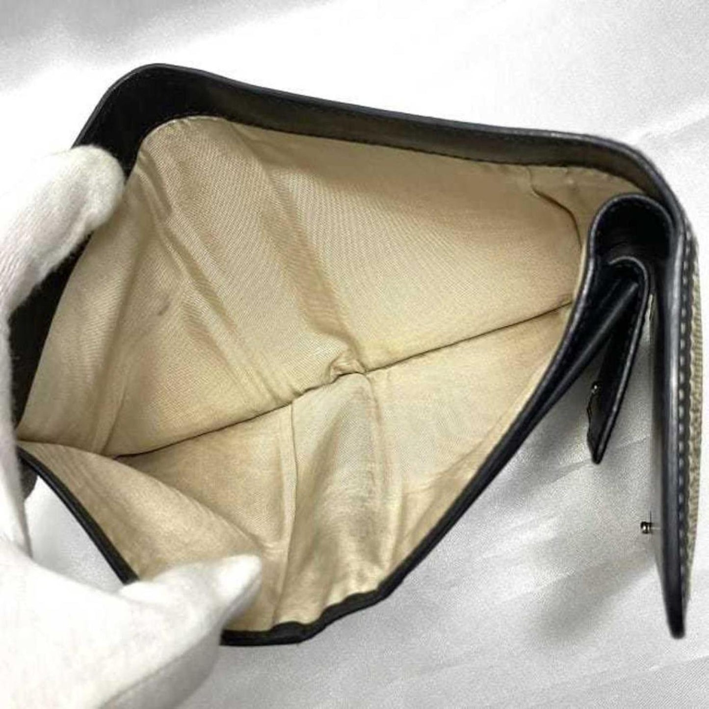 Prada Canvas Wallet (Pre-Owned)