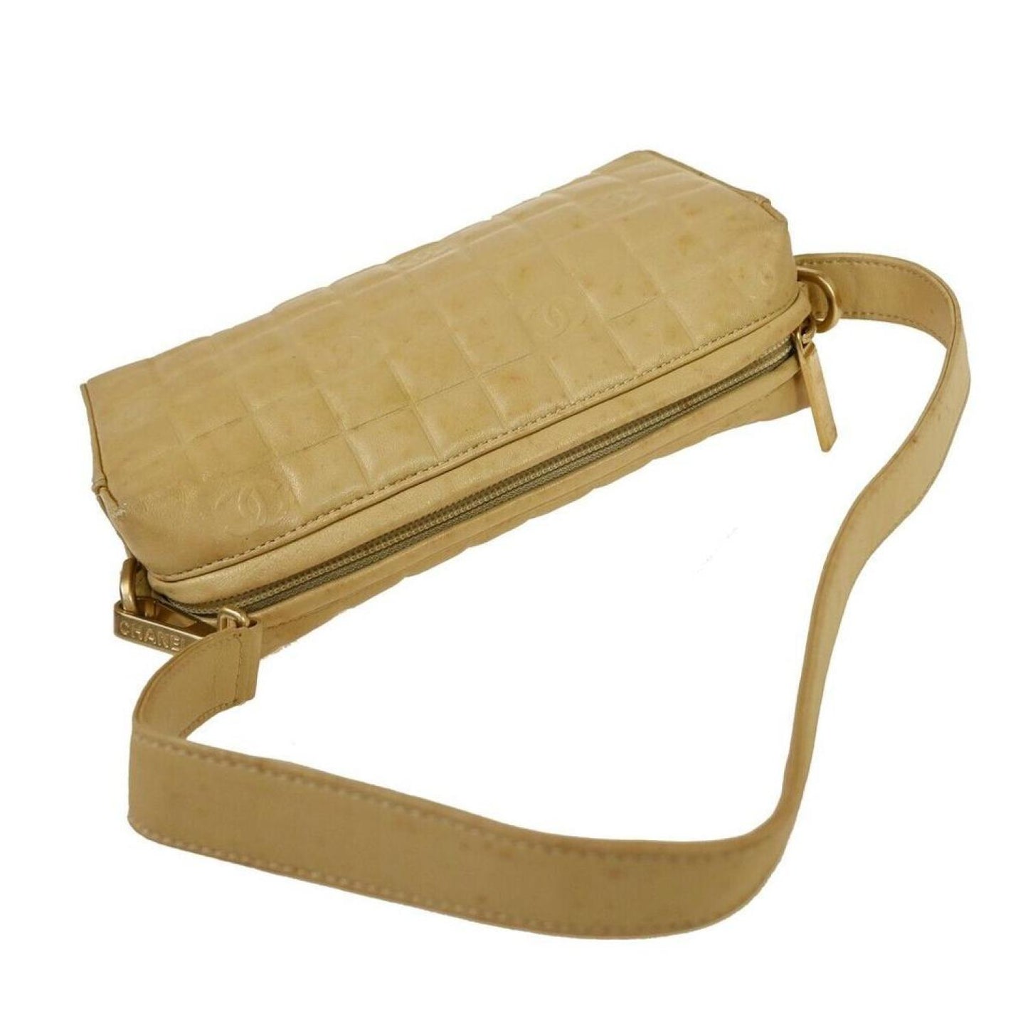 Chanel Chocolate Bar Leather Shoulder Bag (Pre-Owned)