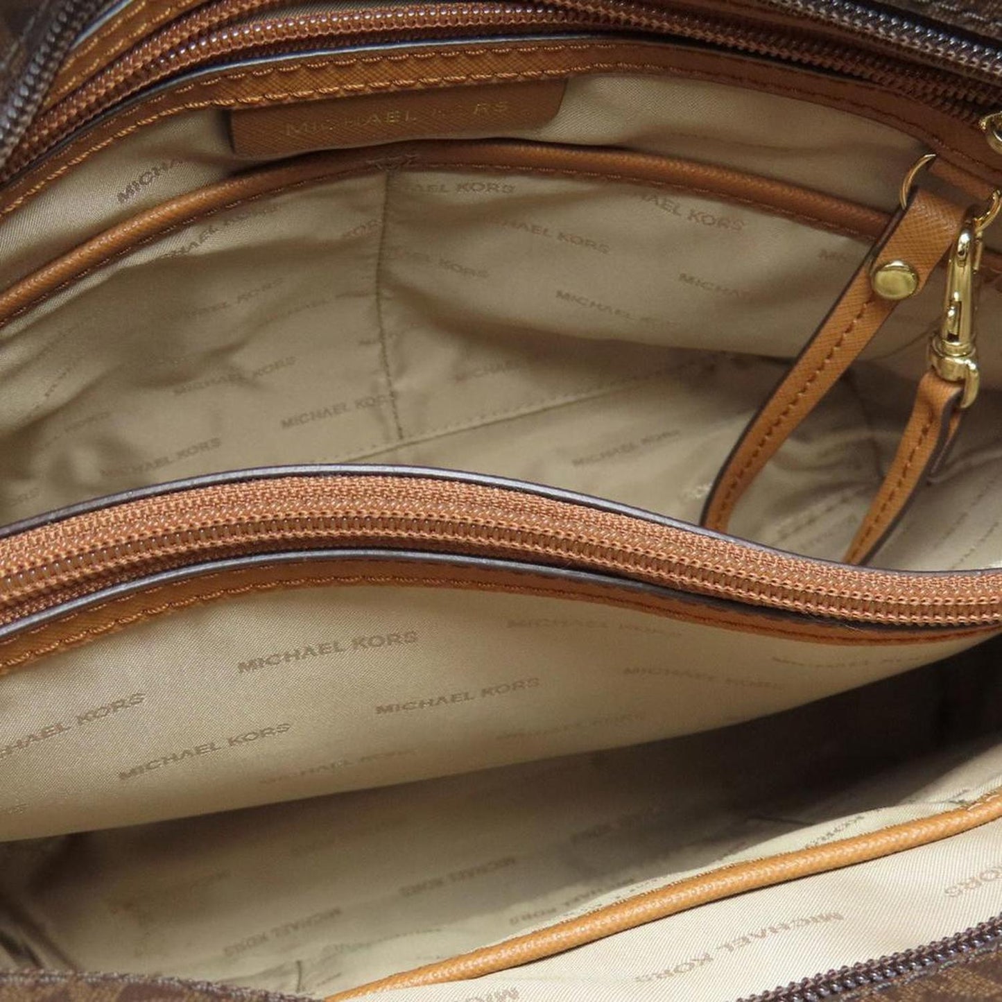 Pvc Tote Bag (Pre-Owned)