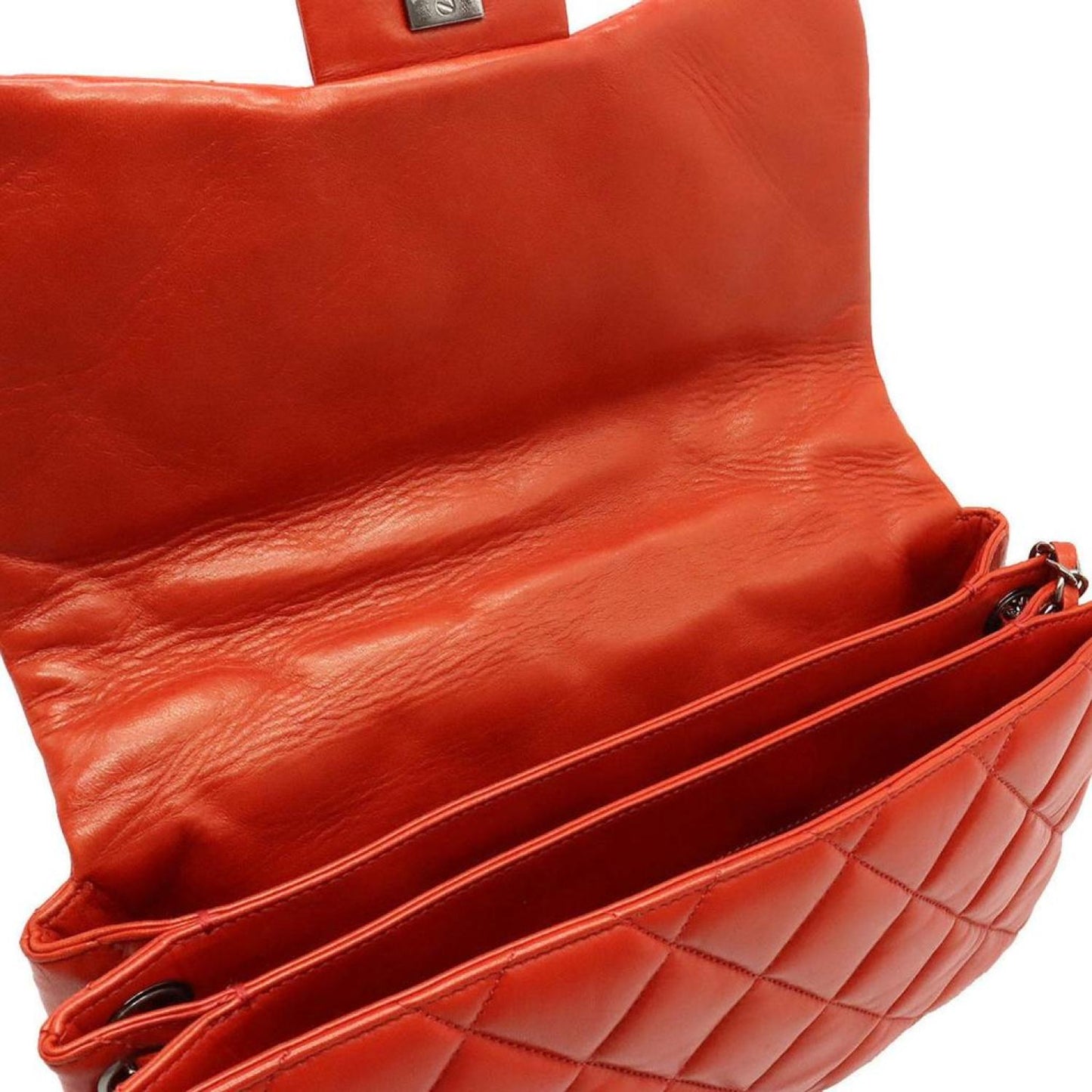 Chanel Matelassé Leather Shoulder Bag (Pre-Owned)