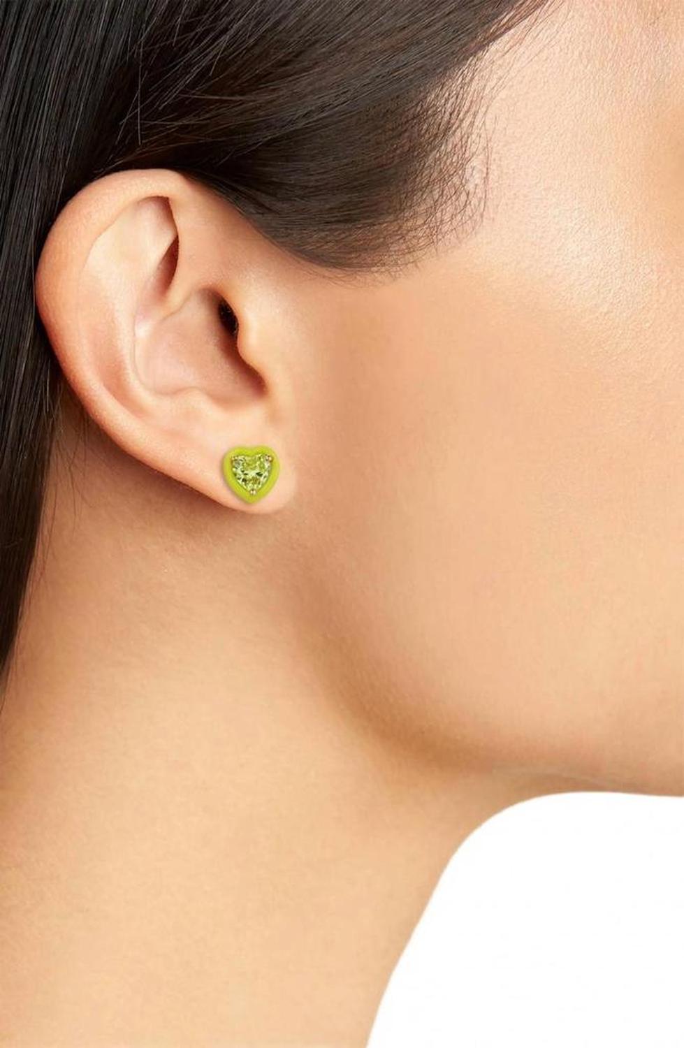 Sweetheart Studs Earrings In Green Multi