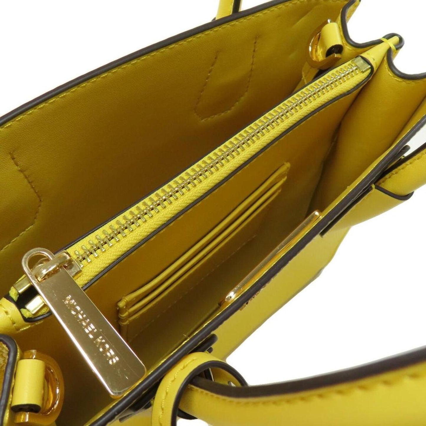 Pvc Handbag (Pre-Owned)