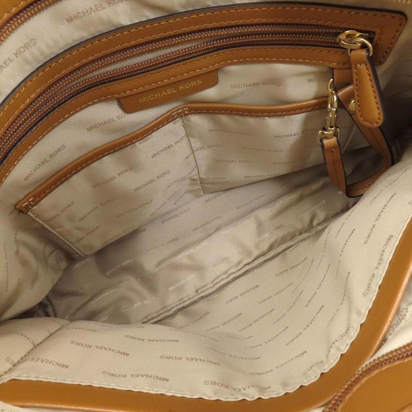 Michael Kors Jet Set Canvas Tote Bag (Pre-Owned)