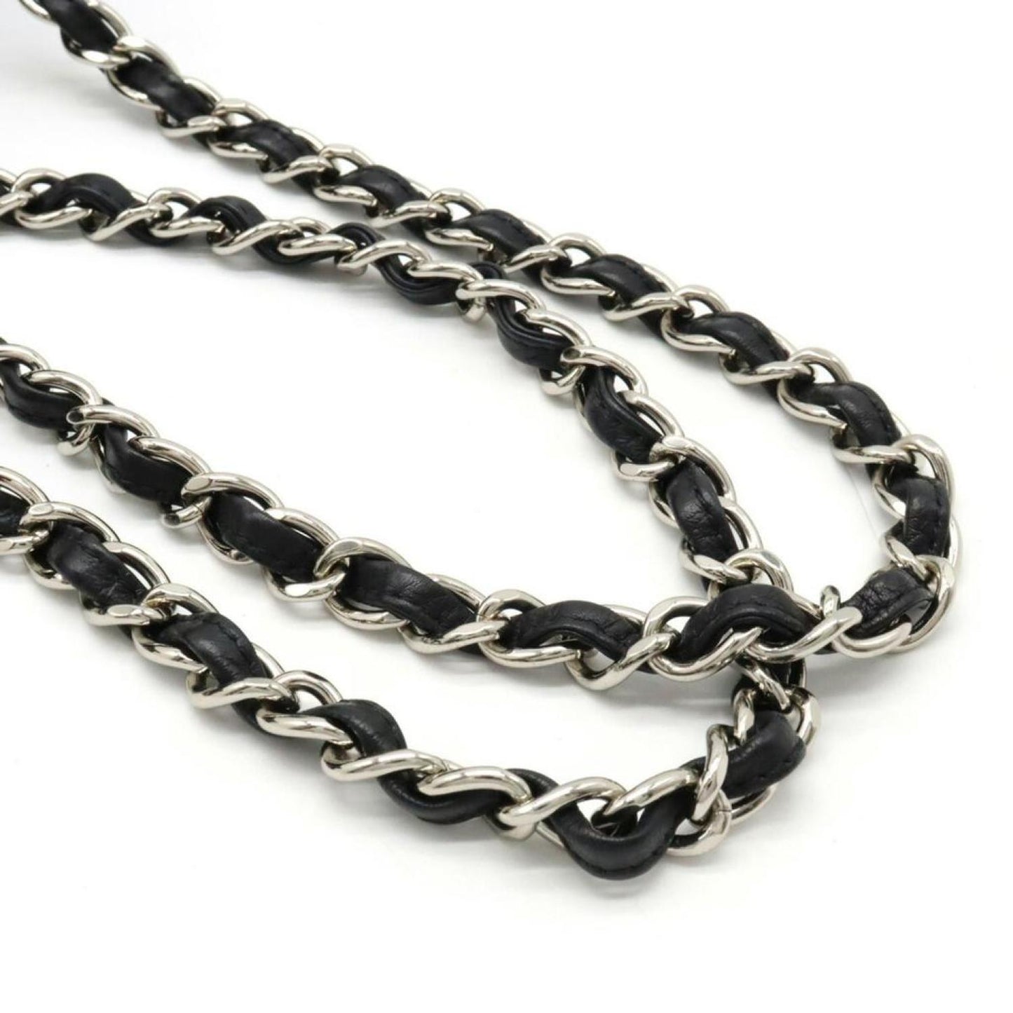 Chanel Matelassé  Leather Tote Bag (Pre-Owned)