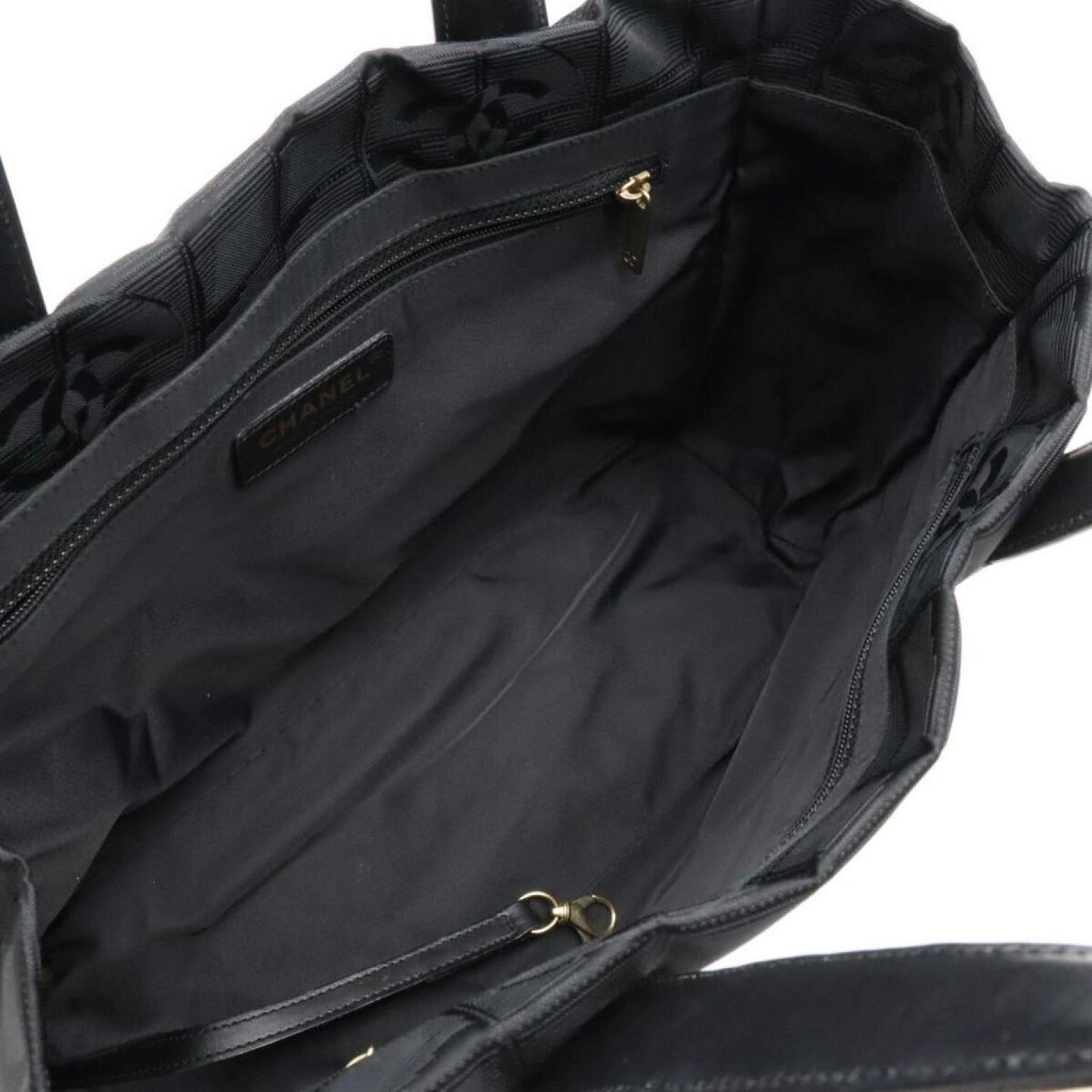 Chanel Travel Line Canvas Tote Bag (Pre-Owned)