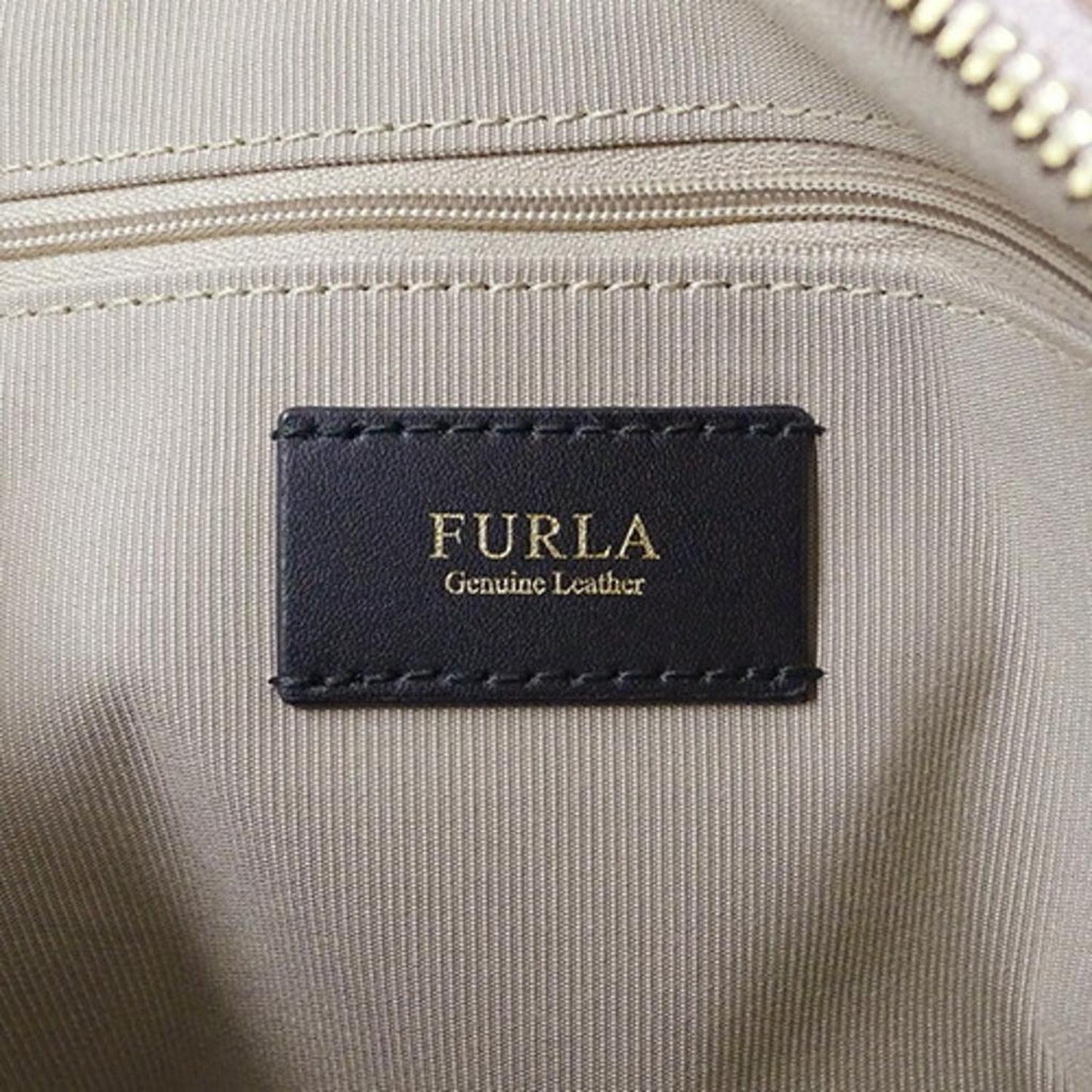 Leather Handbag Shoulder Bag (Pre-Owned)