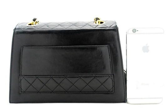 Chanel Matelassé Leather Shoulder Bag (Pre-Owned)