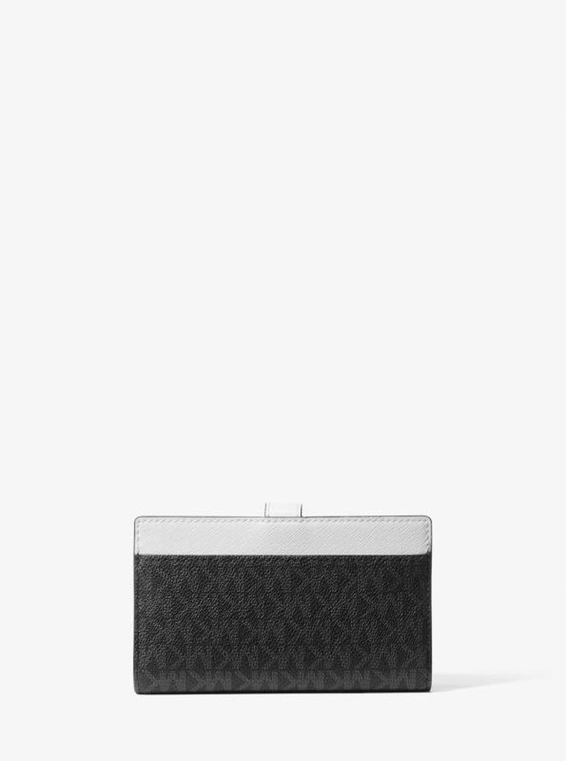 Greenwich Medium Signature Logo Wallet