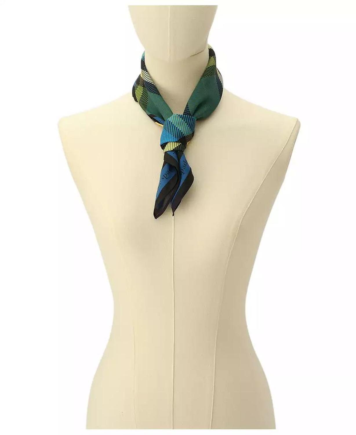 Grand Plaid Square Bandana