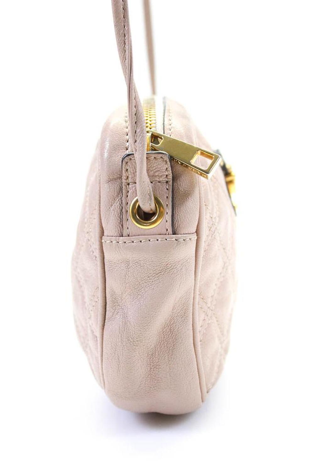 Marc Jacobs Women's Quilted Gold Hardware Crossbody Handbag Nude