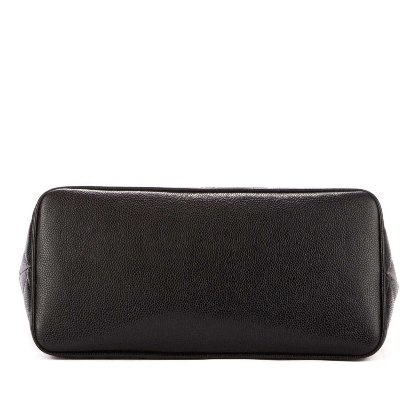 CC Timeless Medallion Zip Tote