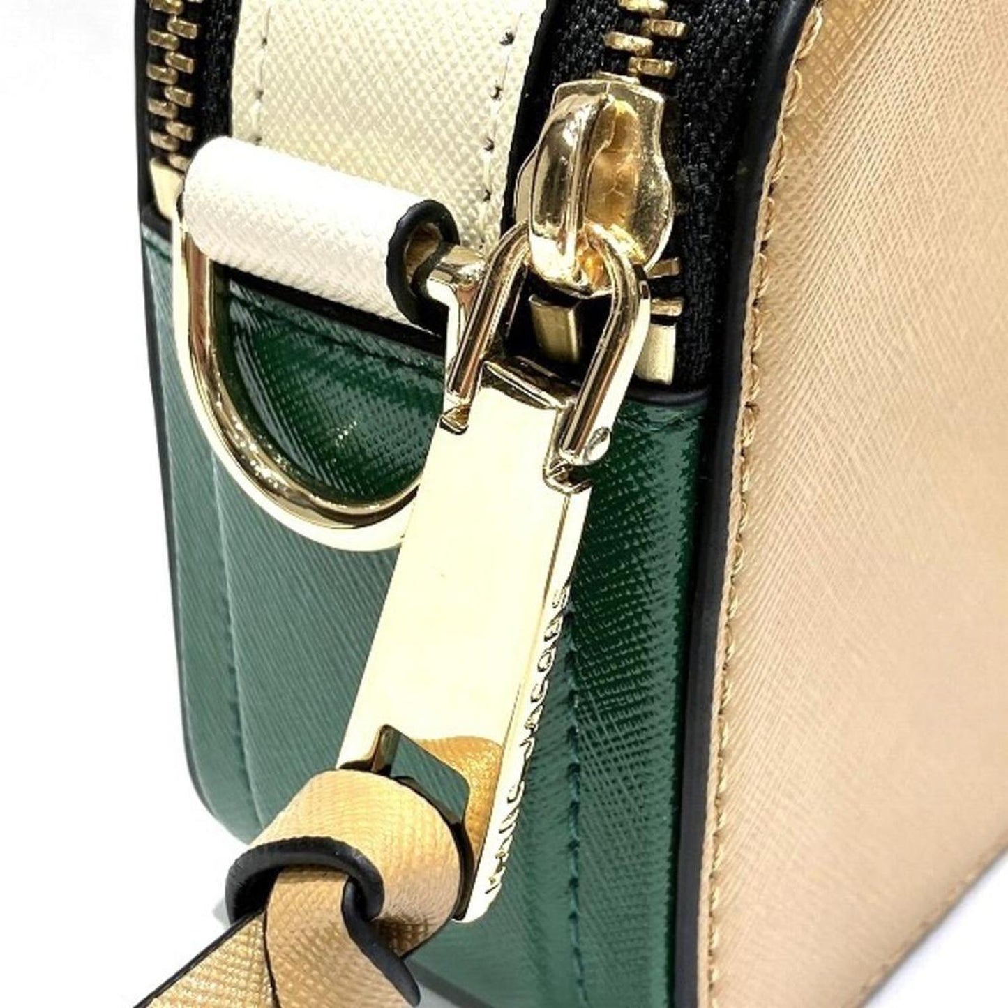 Leather Shoulder Bag (Pre-Owned)