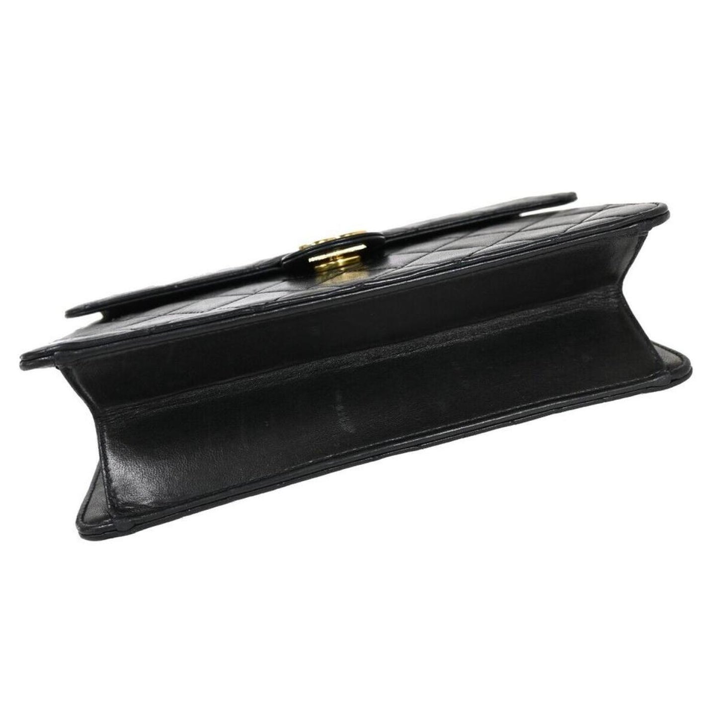 Chanel Matelassé Leather Handbag (Pre-Owned)