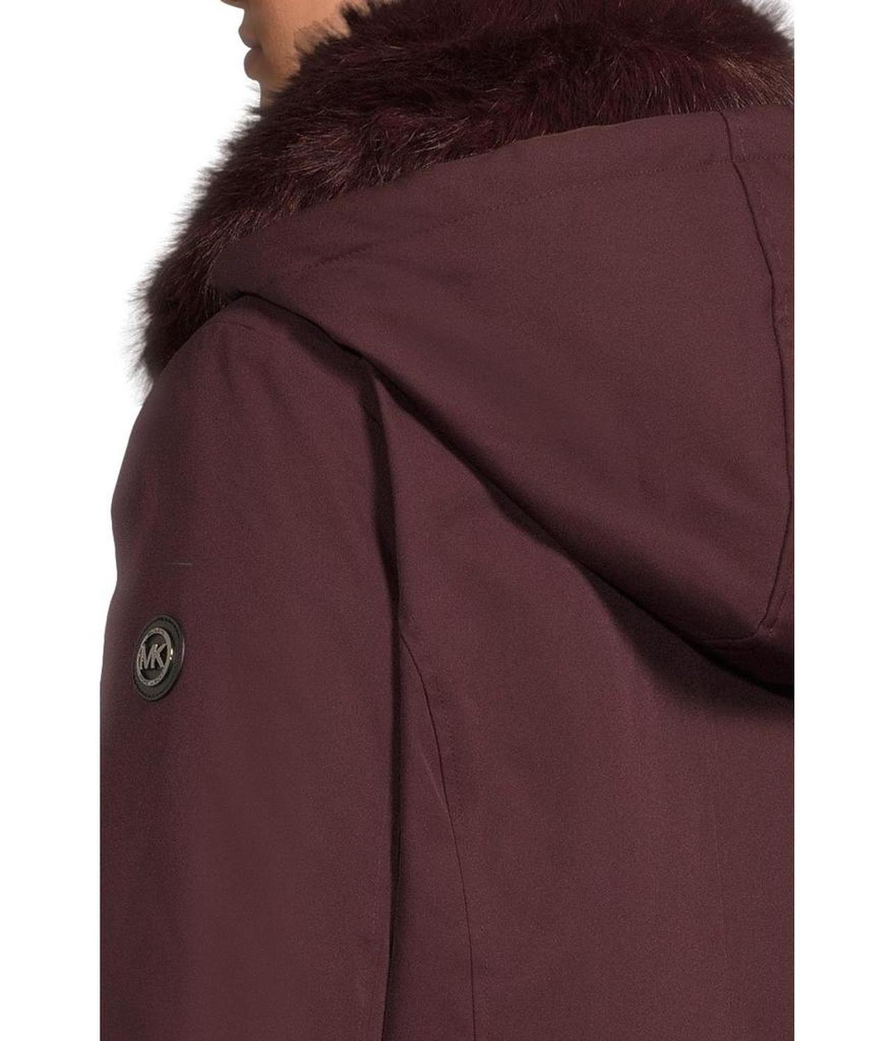 Down Jacket w/ Faux Fur Collar M826556B74