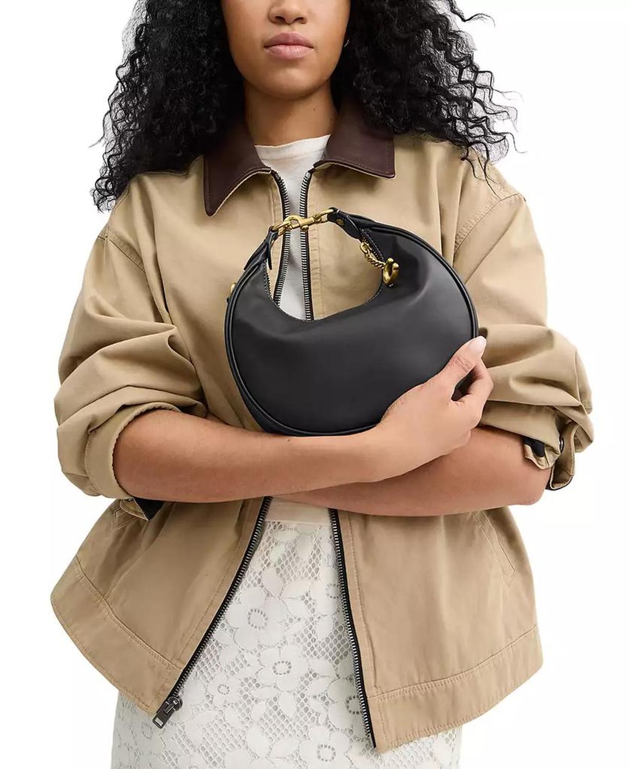 Leather Jonie Bag 22 Shoulder Bag