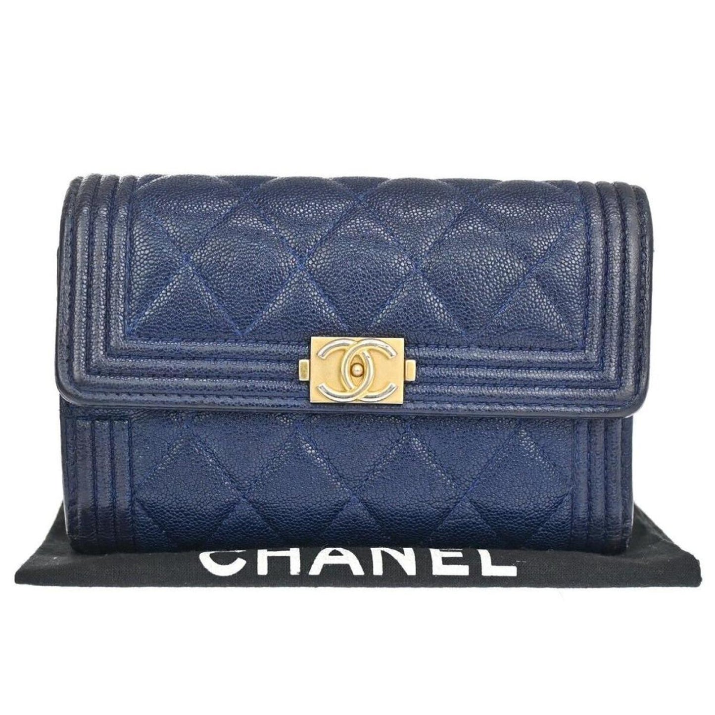 Chanel Boy Leather Wallet (Pre-Owned)