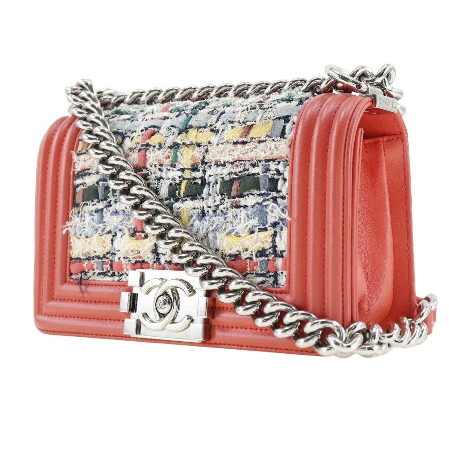 Chanel Boy Leather Shoulder Bag (Pre-Owned)