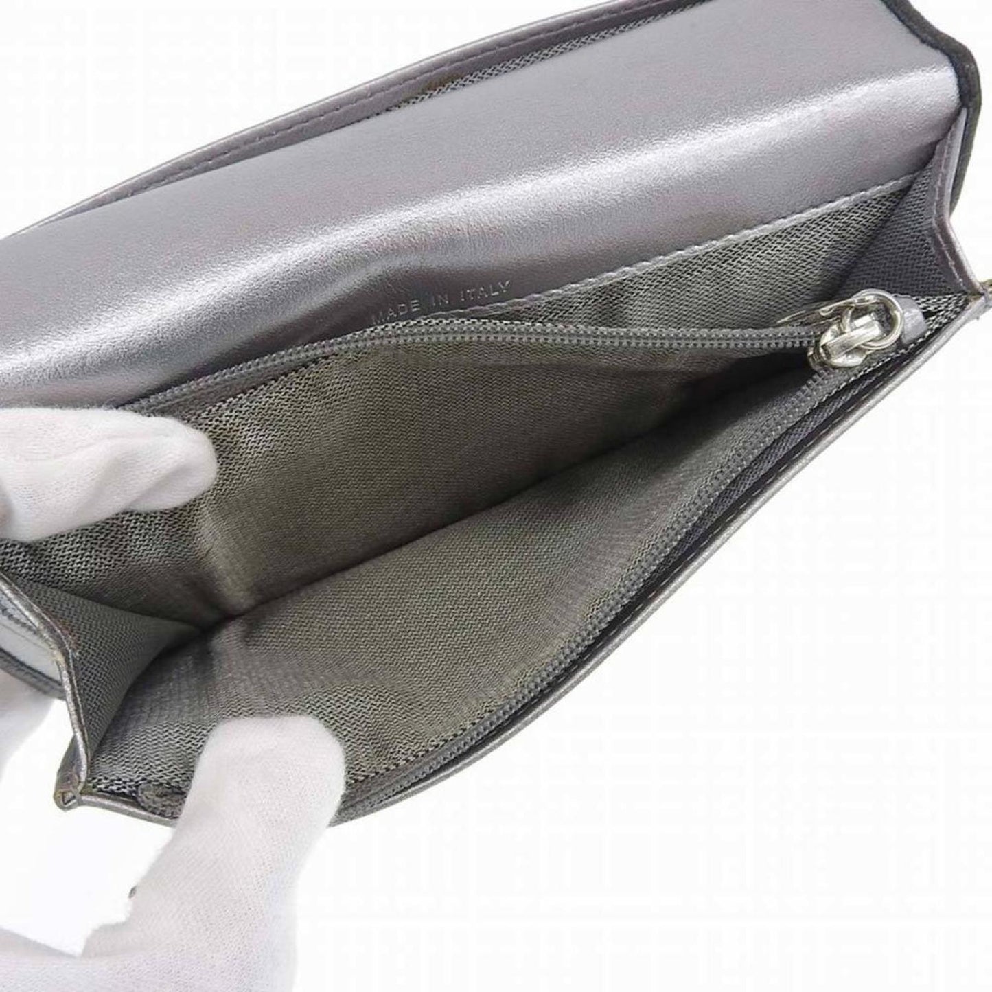 Chanel Leather Wallet (Pre-Owned)
