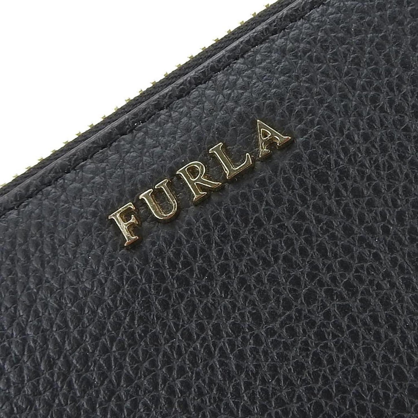 Leather Long Wallet (Bi-Fold) (Pre-Owned)