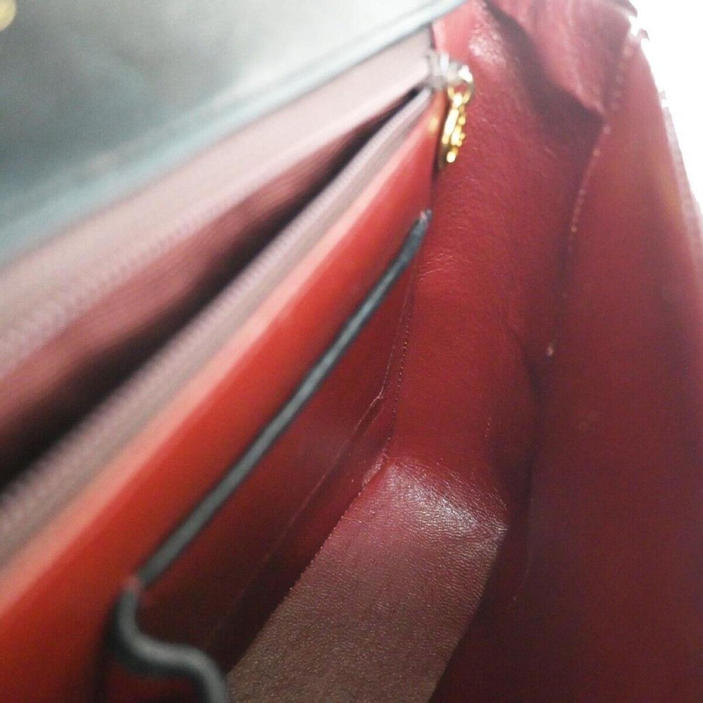 Chanel Matelassé Leather Shoulder Bag (Pre-Owned)