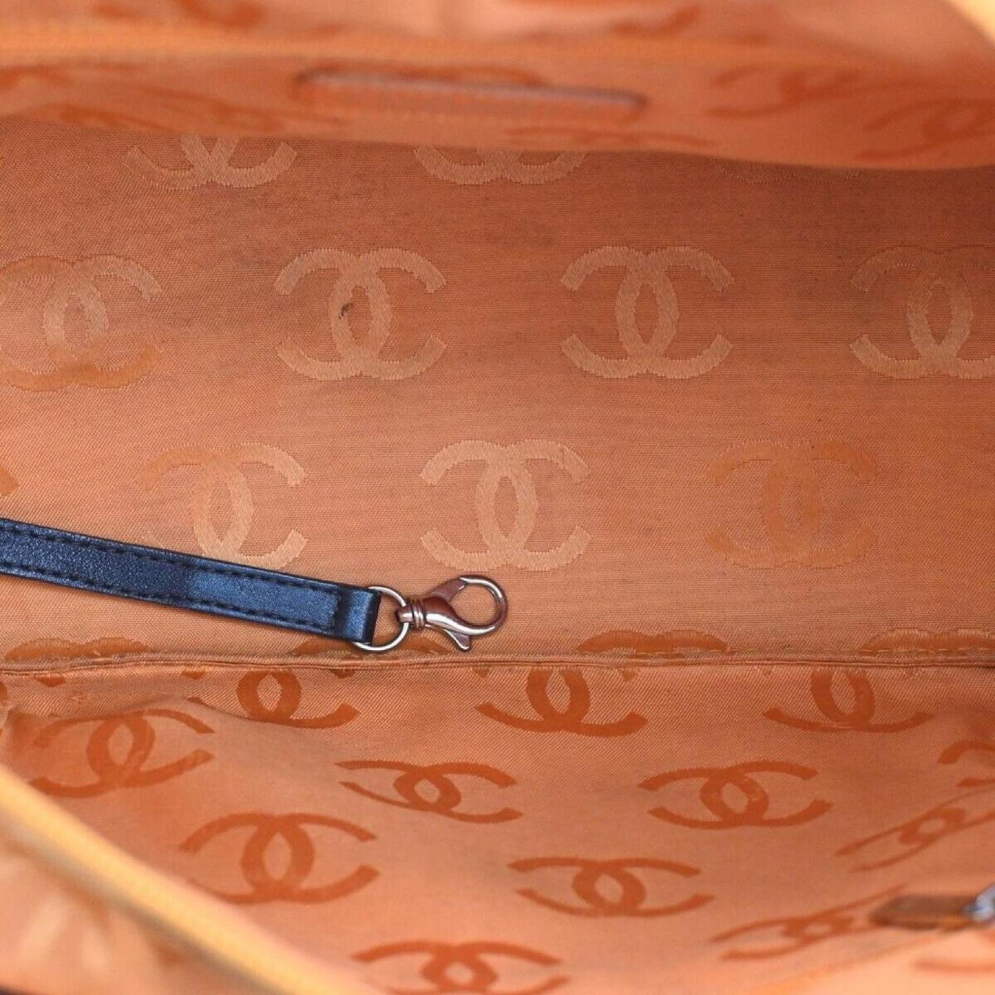Chanel Cambon Leather Shoulder Bag (Pre-Owned)