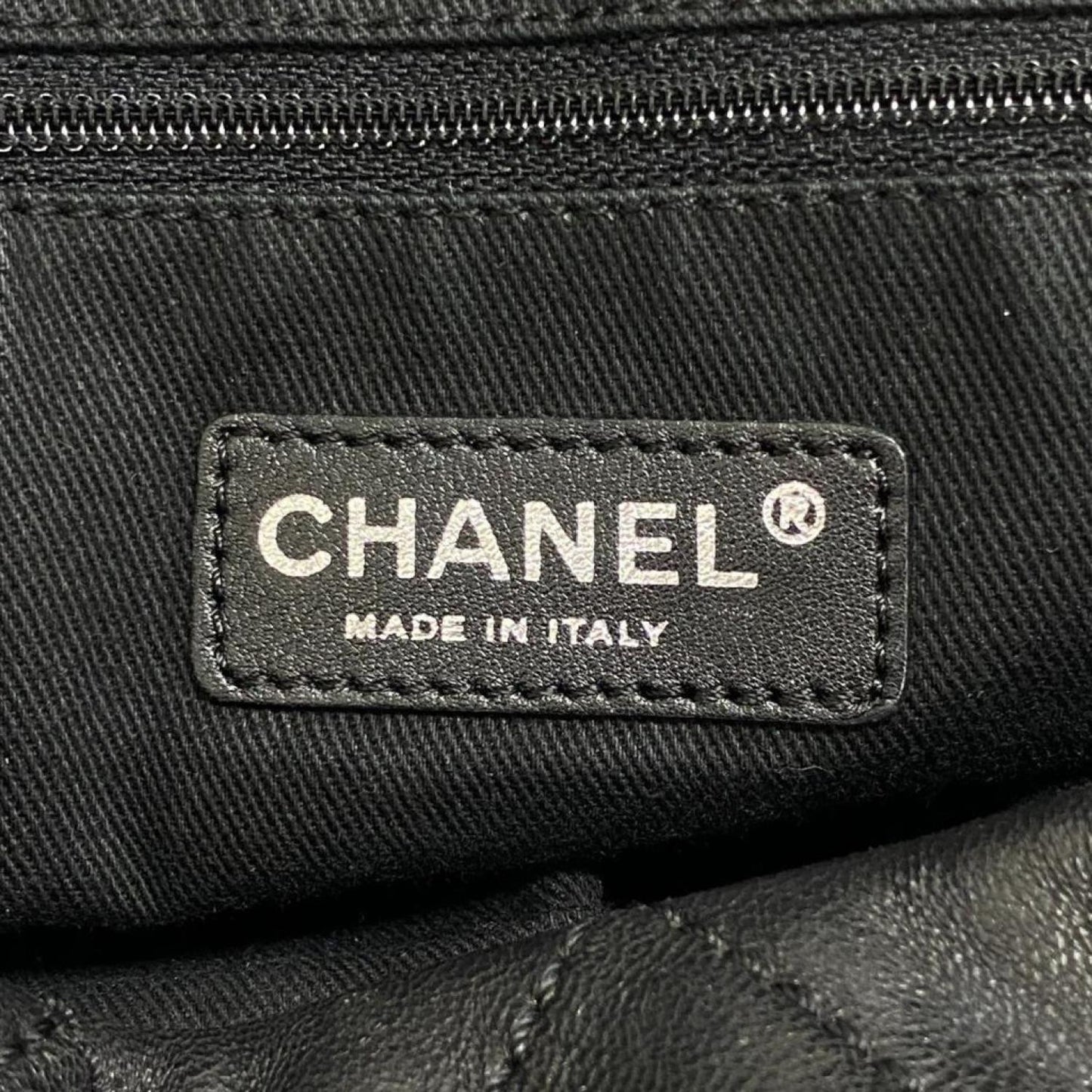 Chanel - Leather Tote Bag (Pre-Owned)