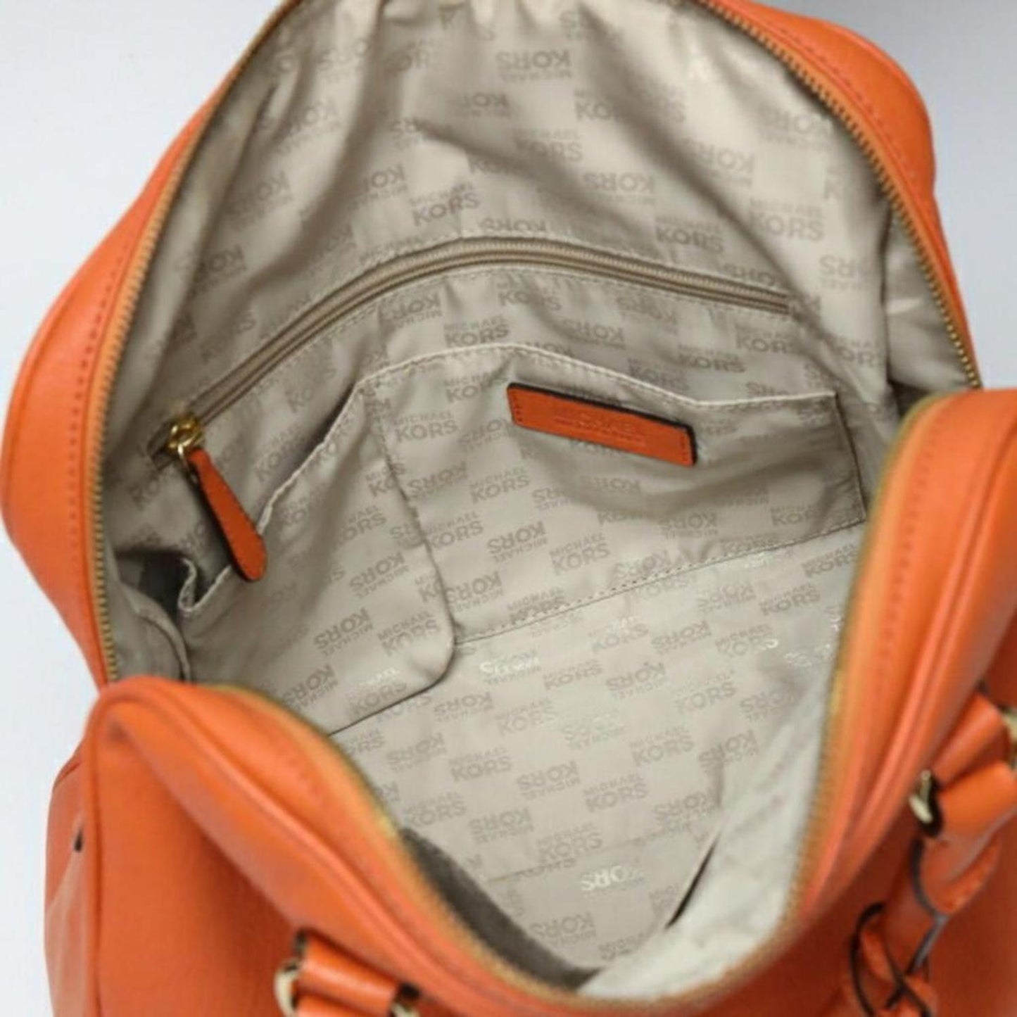 Leather Handbag (Pre-Owned)