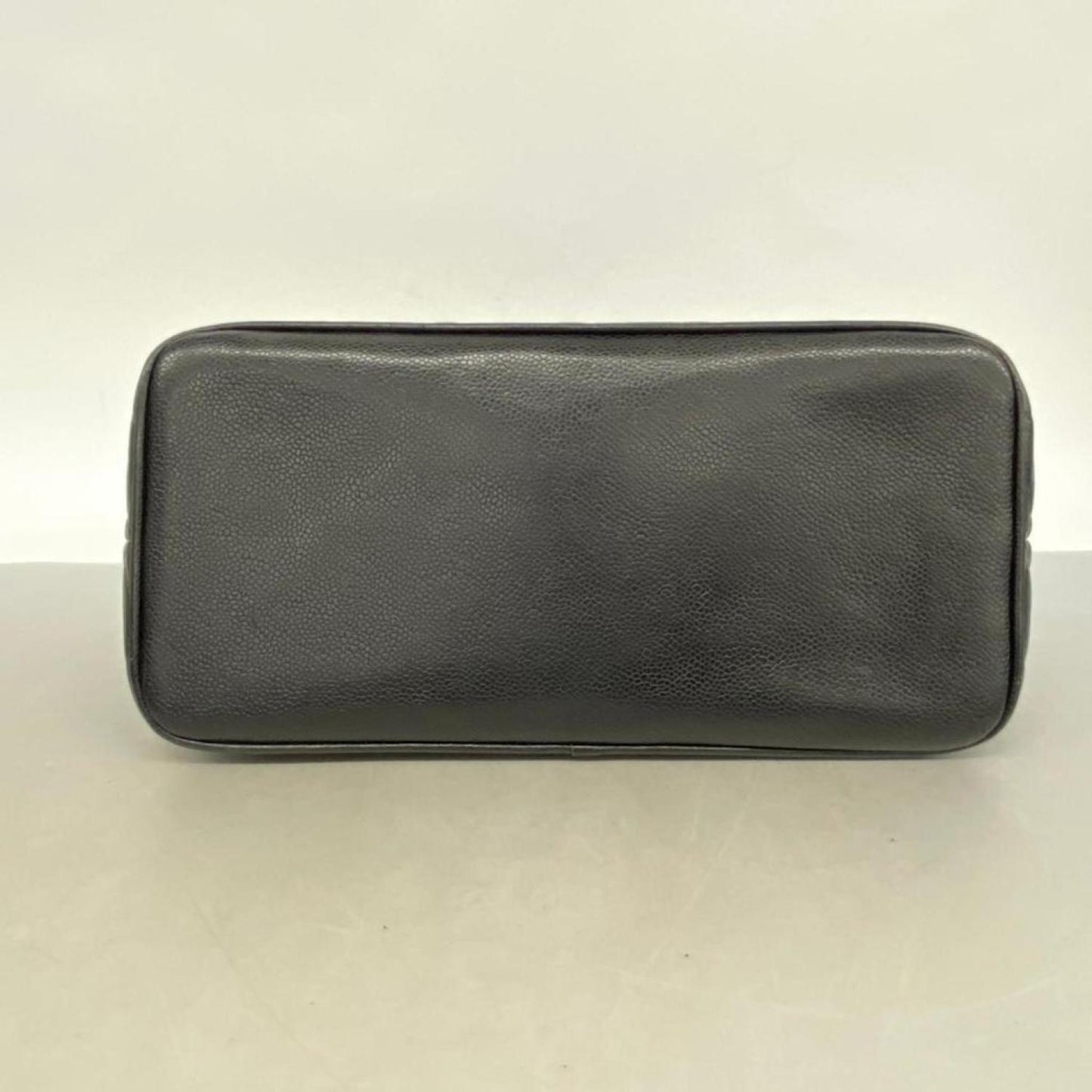 Chanel Medaillon Leather Tote Bag (Pre-Owned)