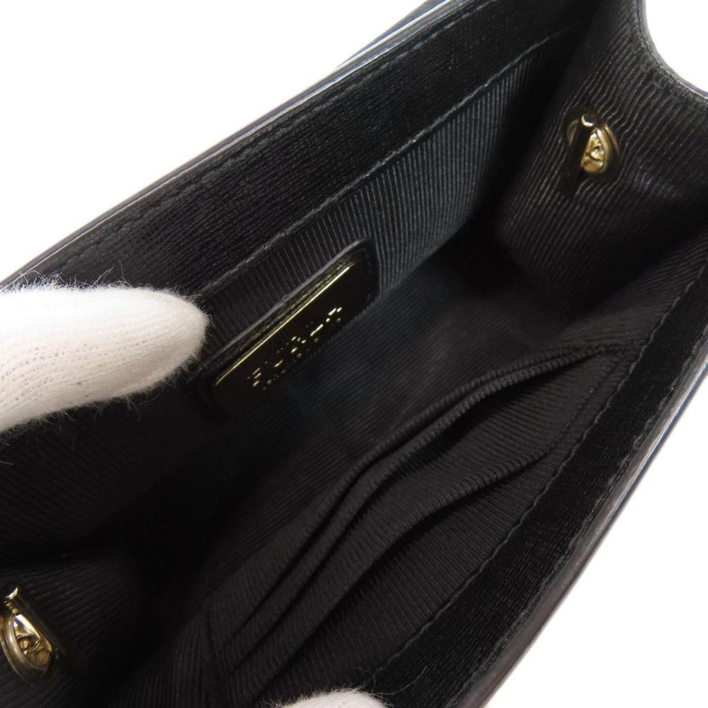 Leather Shoulder Bag (Pre-Owned)