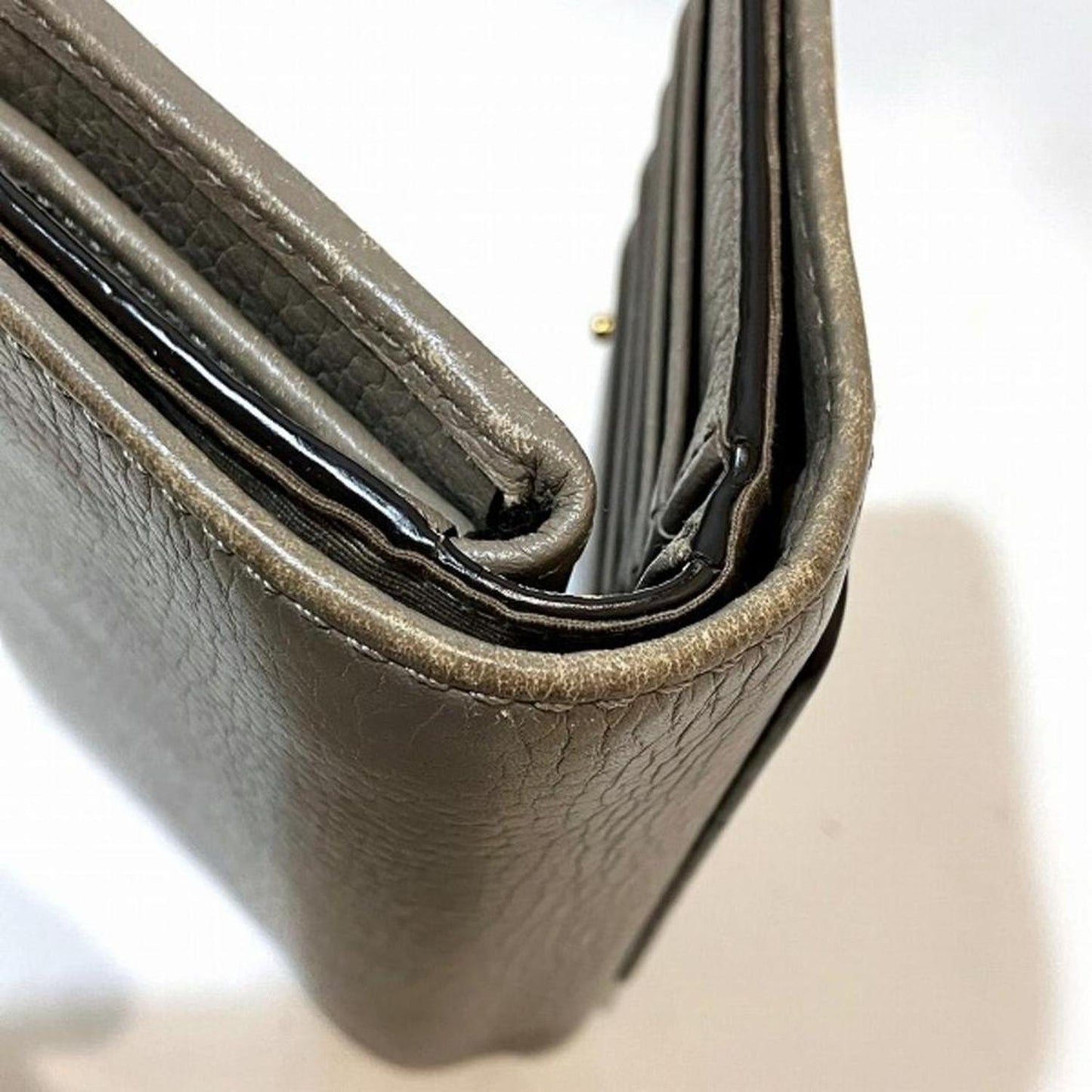 Leather Wallet (Bi-Fold) (Pre-Owned)