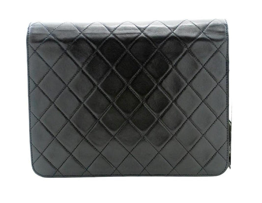 Chanel Flap Bag Leather Shoulder Bag (Pre-Owned)