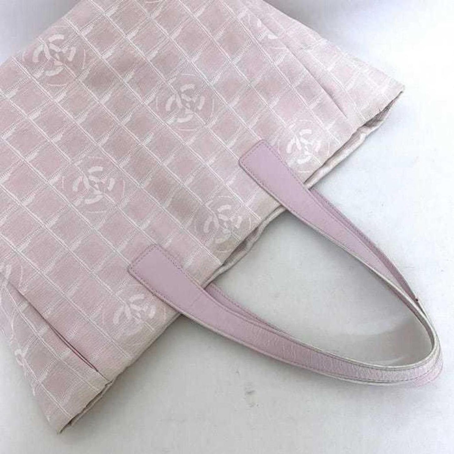 Chanel Heures Shopping Synthetic Tote Bag (Pre-Owned)