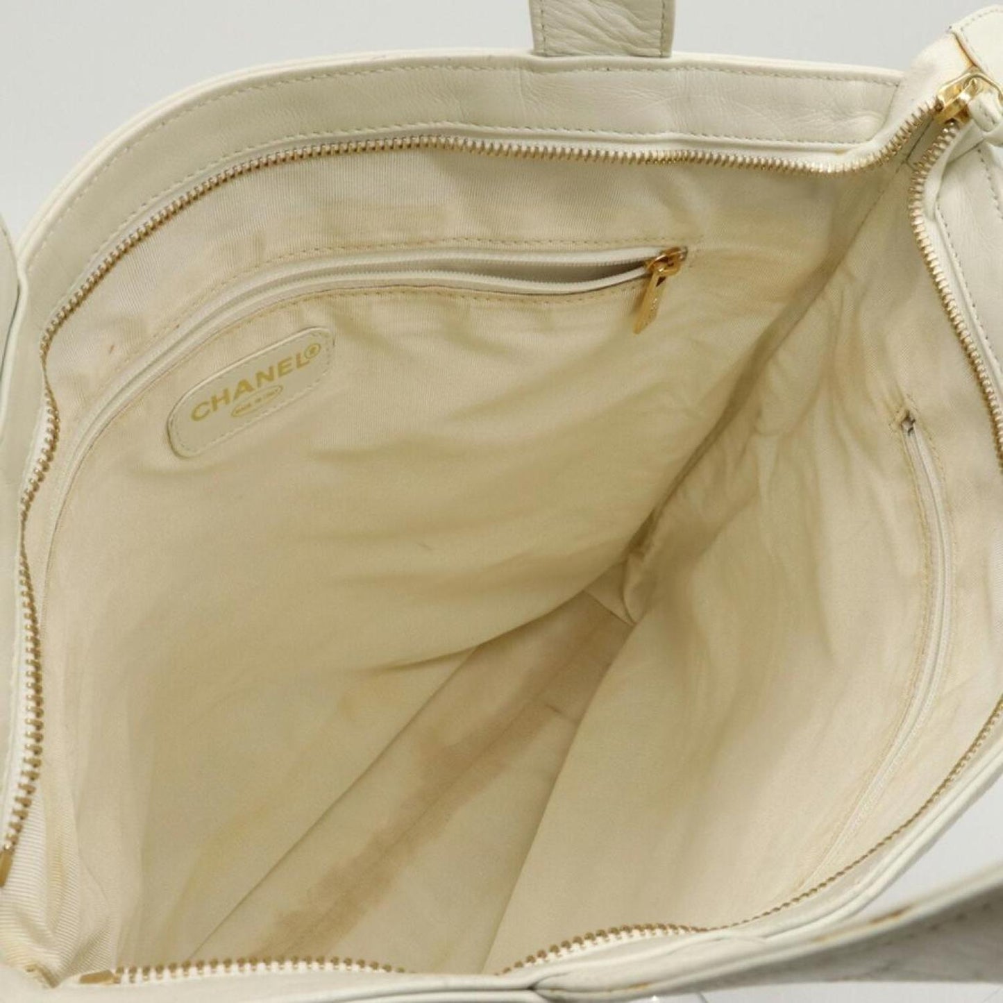 Chanel Leather Tote Bag (Pre-Owned)