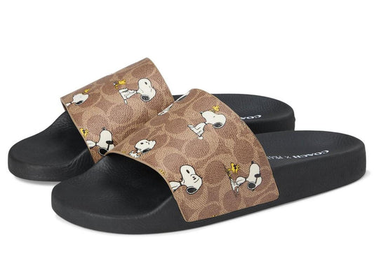 Coach X Peanuts Pool Slide in Signature Canvas with Snoopy Print