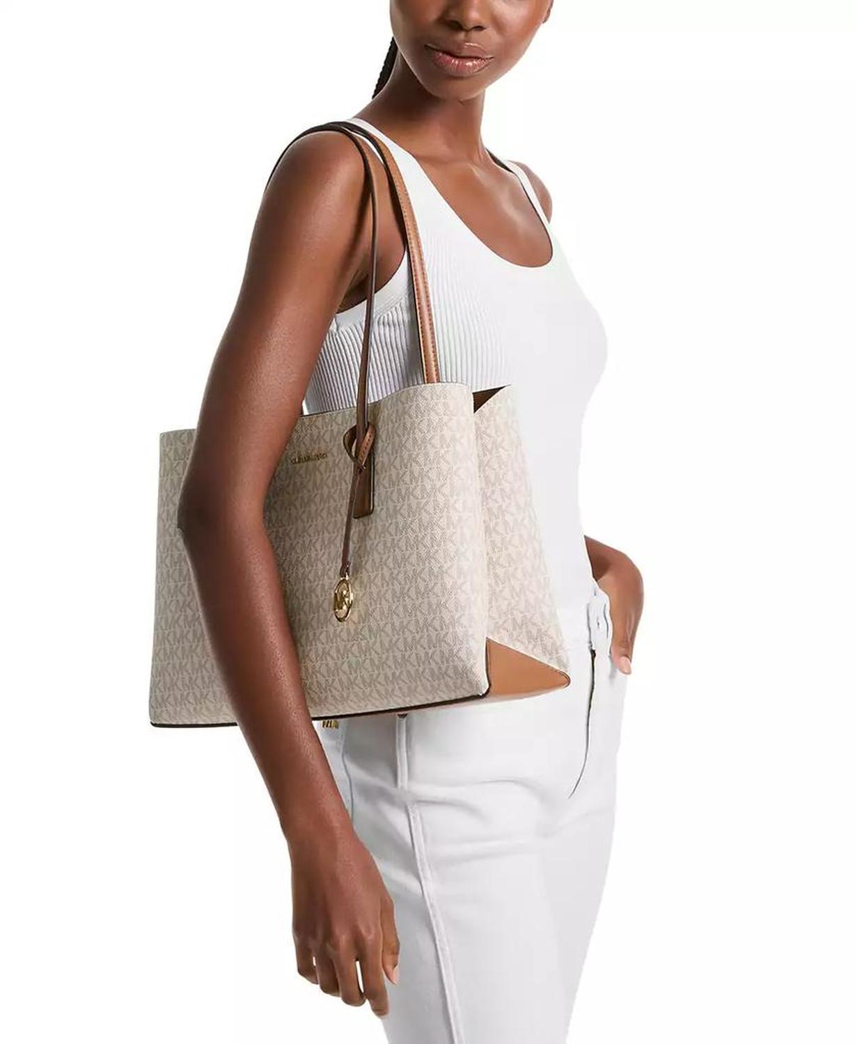 Ruthie Logo-Print Tote Bag