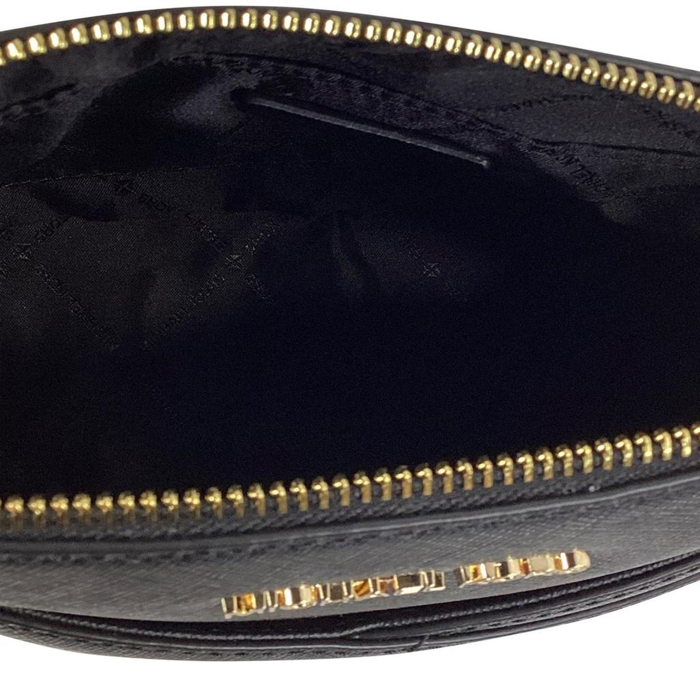 Jet Set Medium Travel Bag in Black Leather
