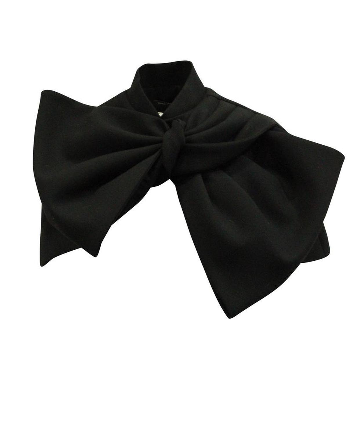 Marc by Bow Cape in Black Polyester