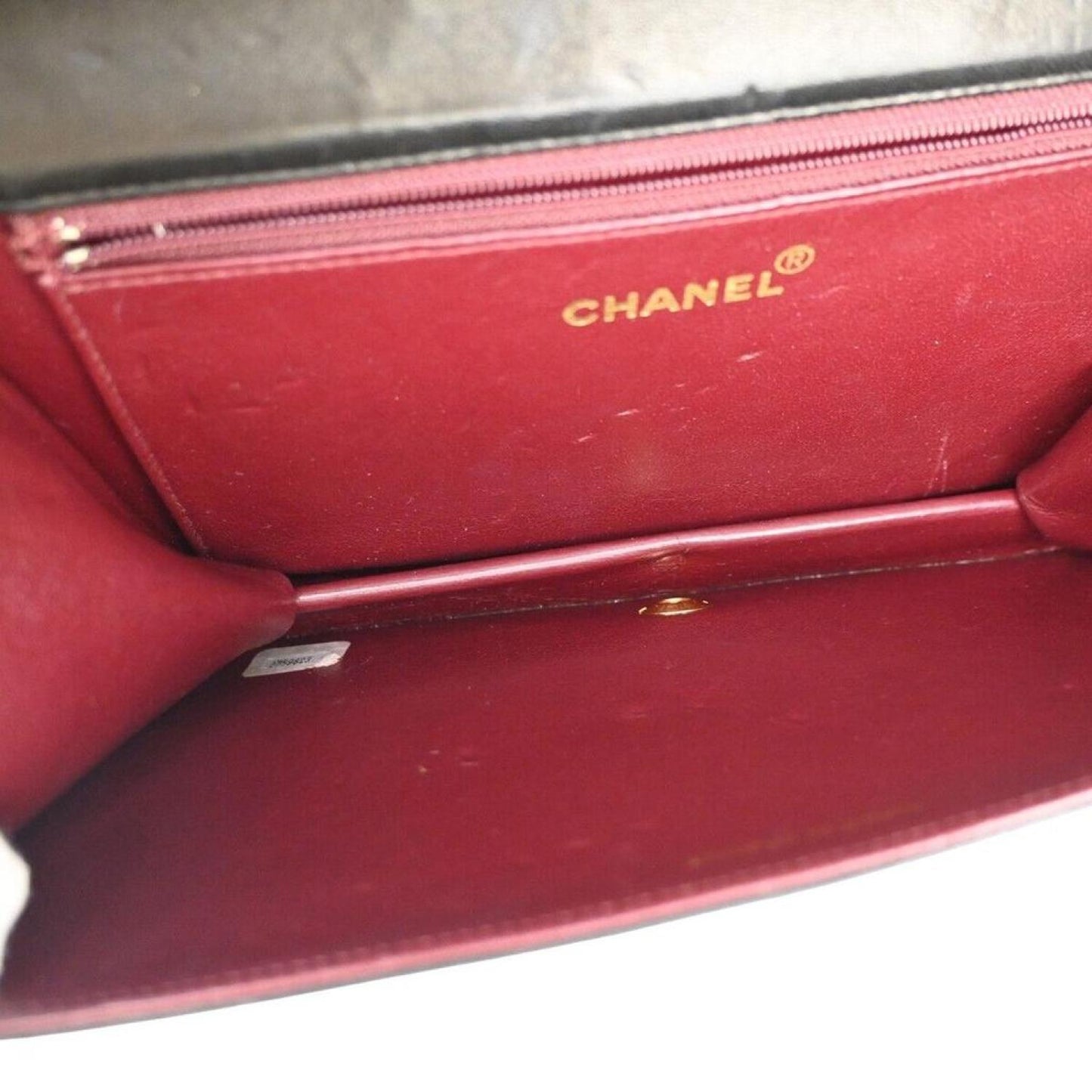 Chanel Matelassé Leather Shoulder Bag (Pre-Owned)