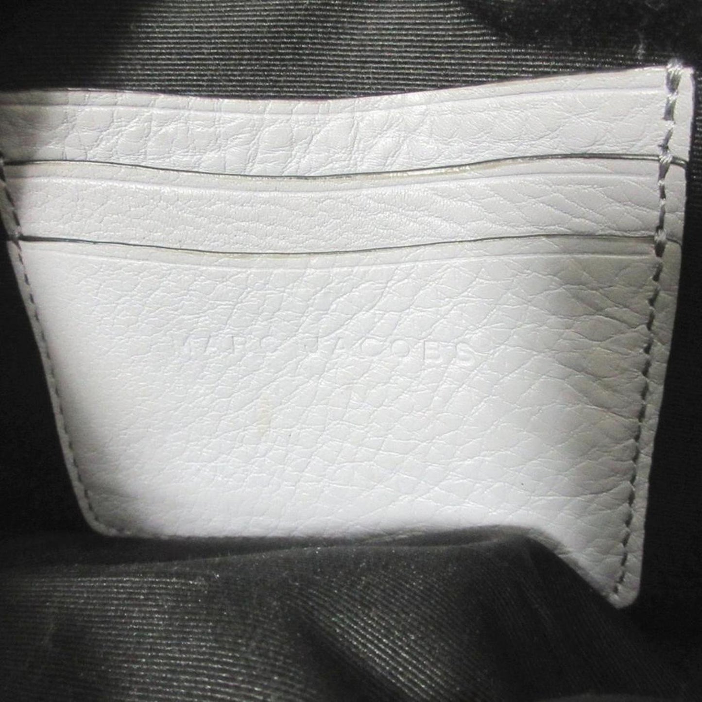 Leather Shoulder Bag (Pre-Owned)