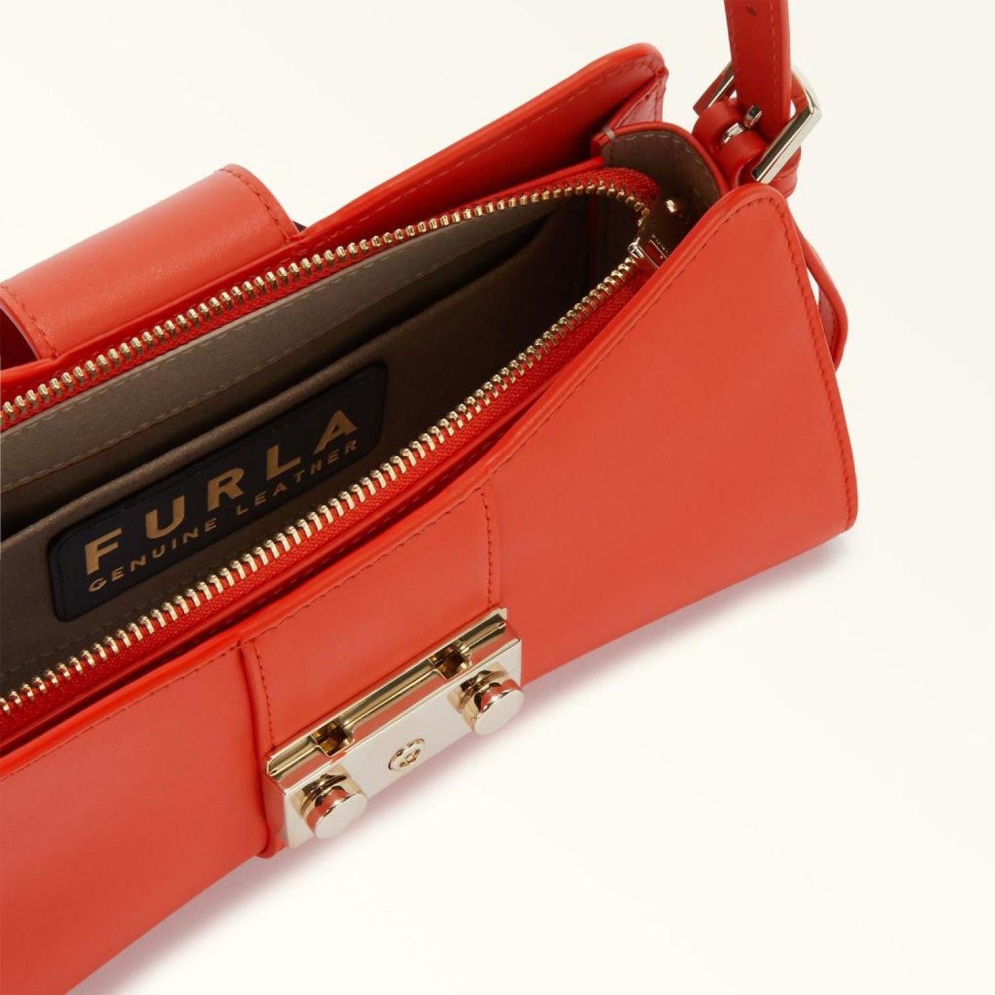 Furla Metropolis Remix