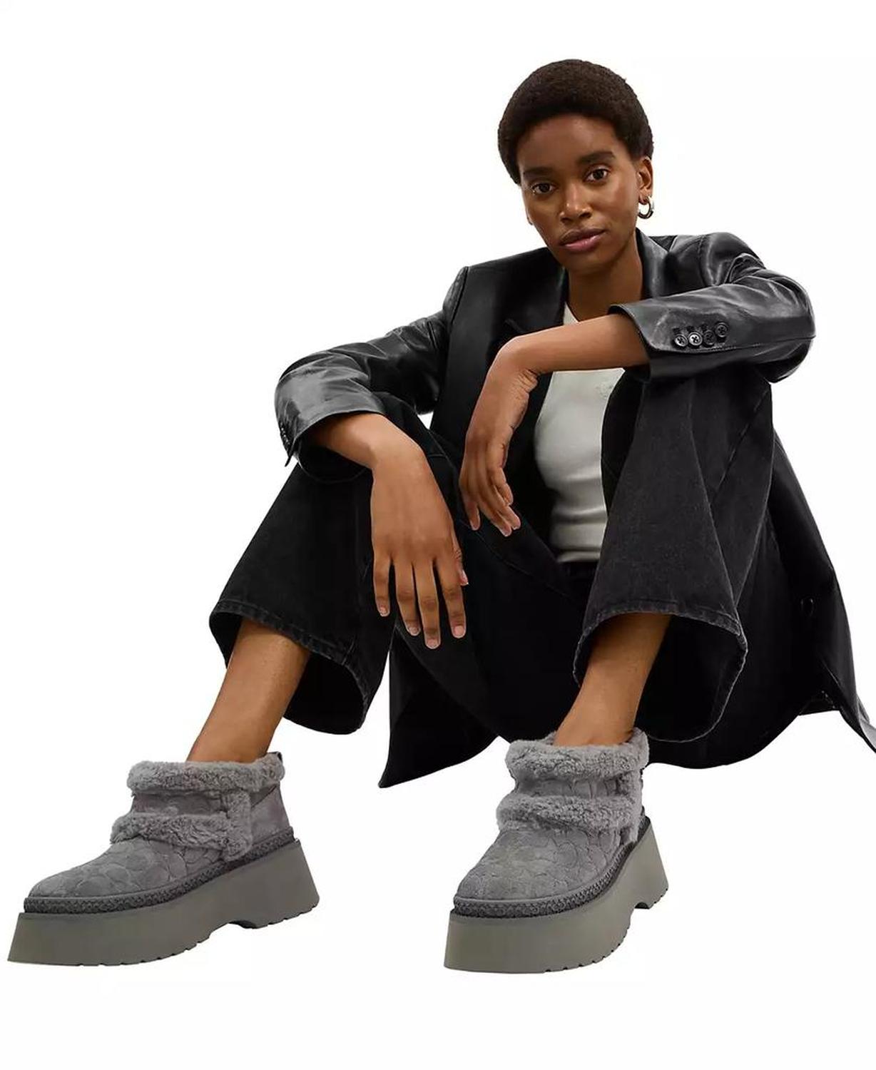 Women's Christina Pull-On Booties