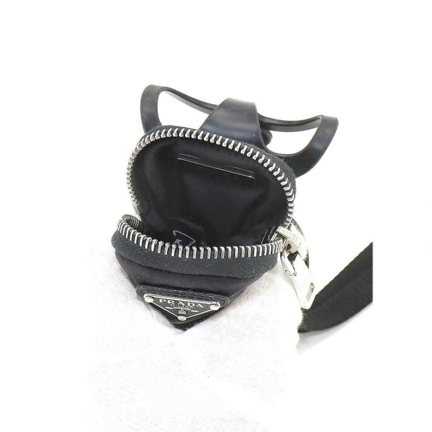 Prada Re-Nylon Synthetic Clutch Bag (Pre-Owned)
