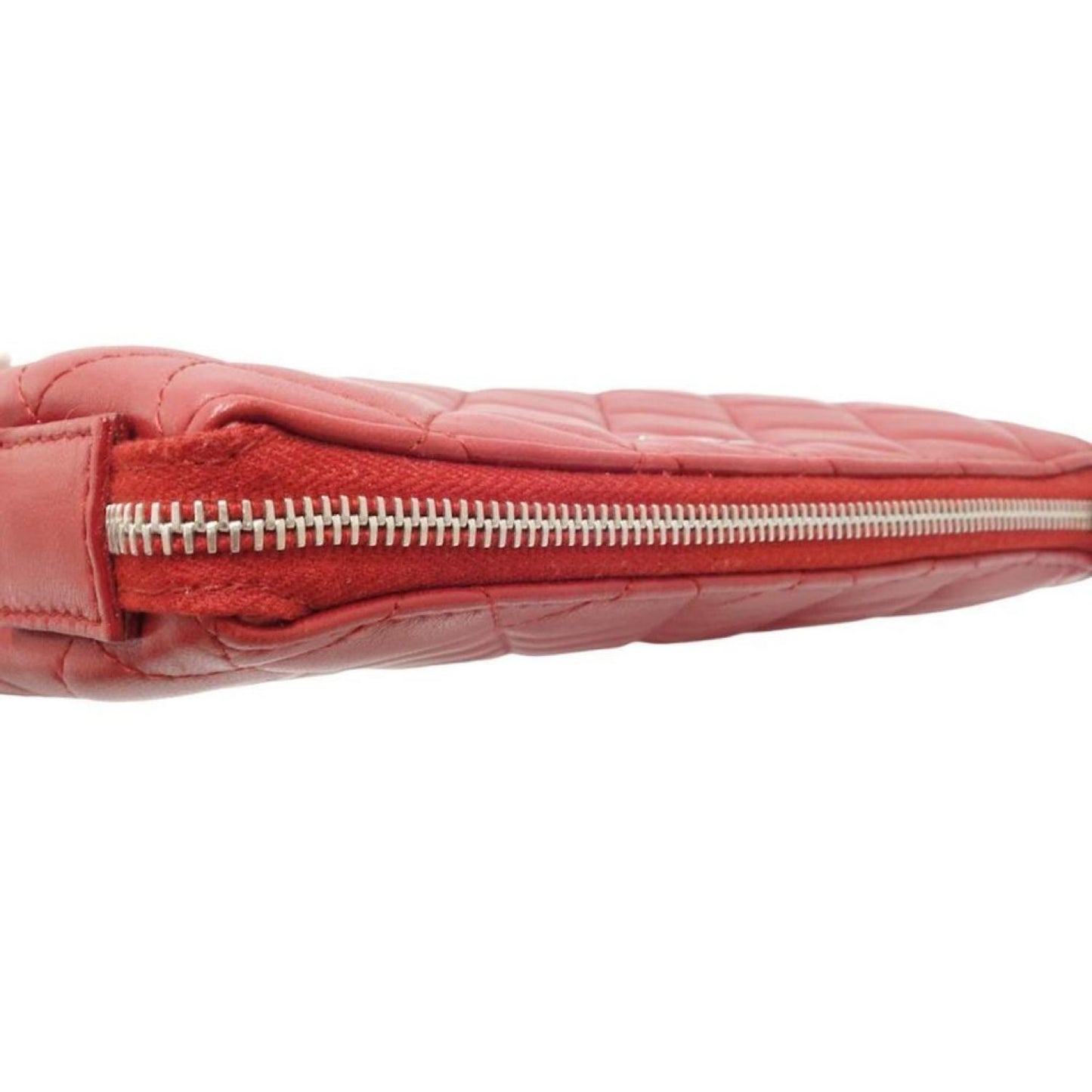 Chanel Matelassé Leather Clutch Bag (Pre-Owned)