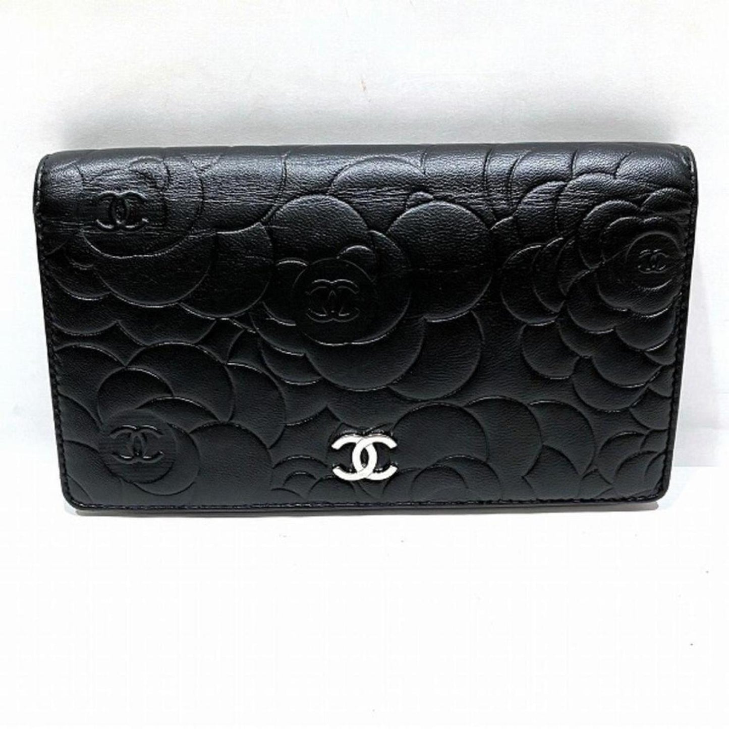Chanel Camellia Leather Wallet (Pre-Owned)