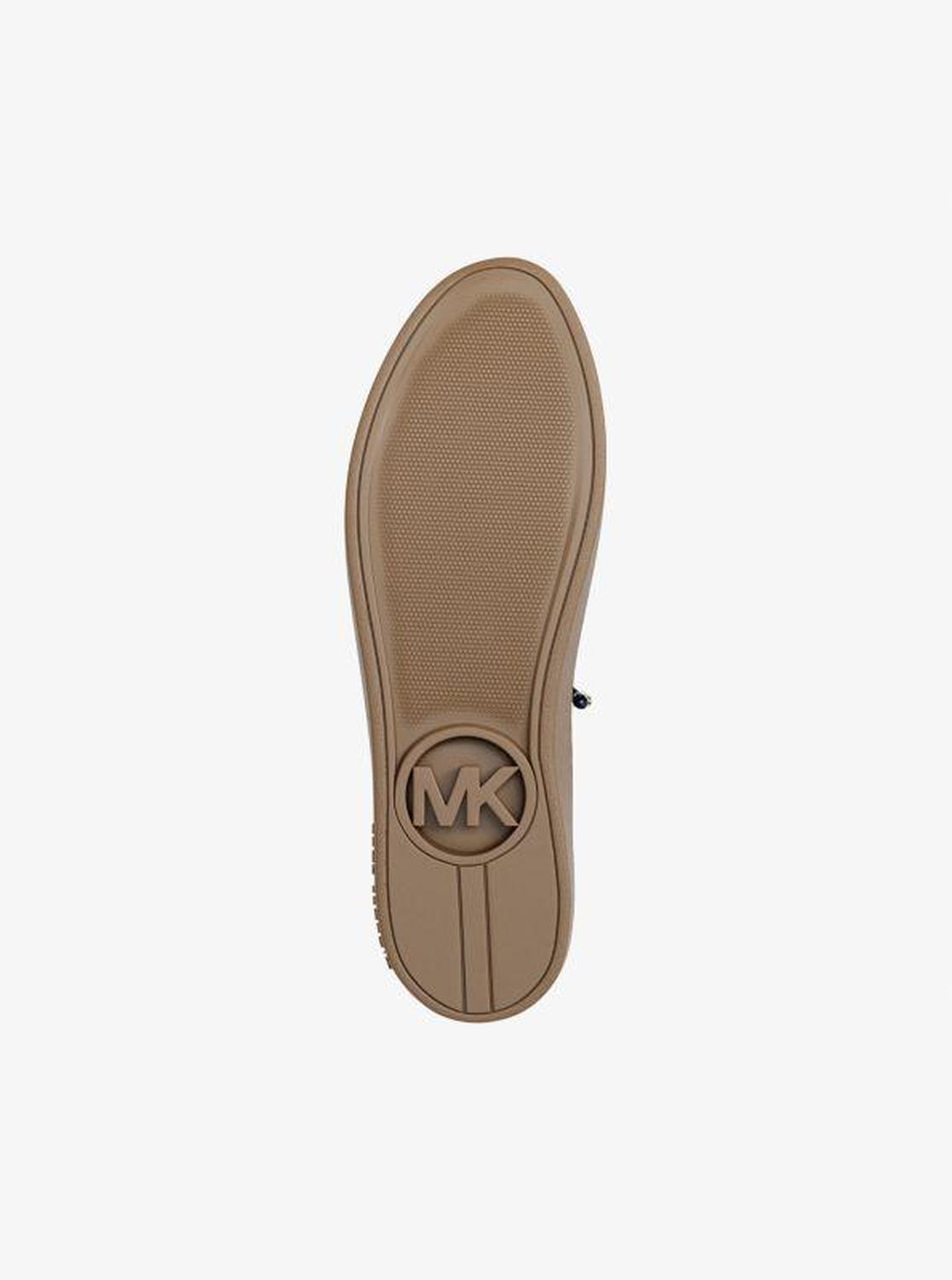 Scotty Leather Sneaker