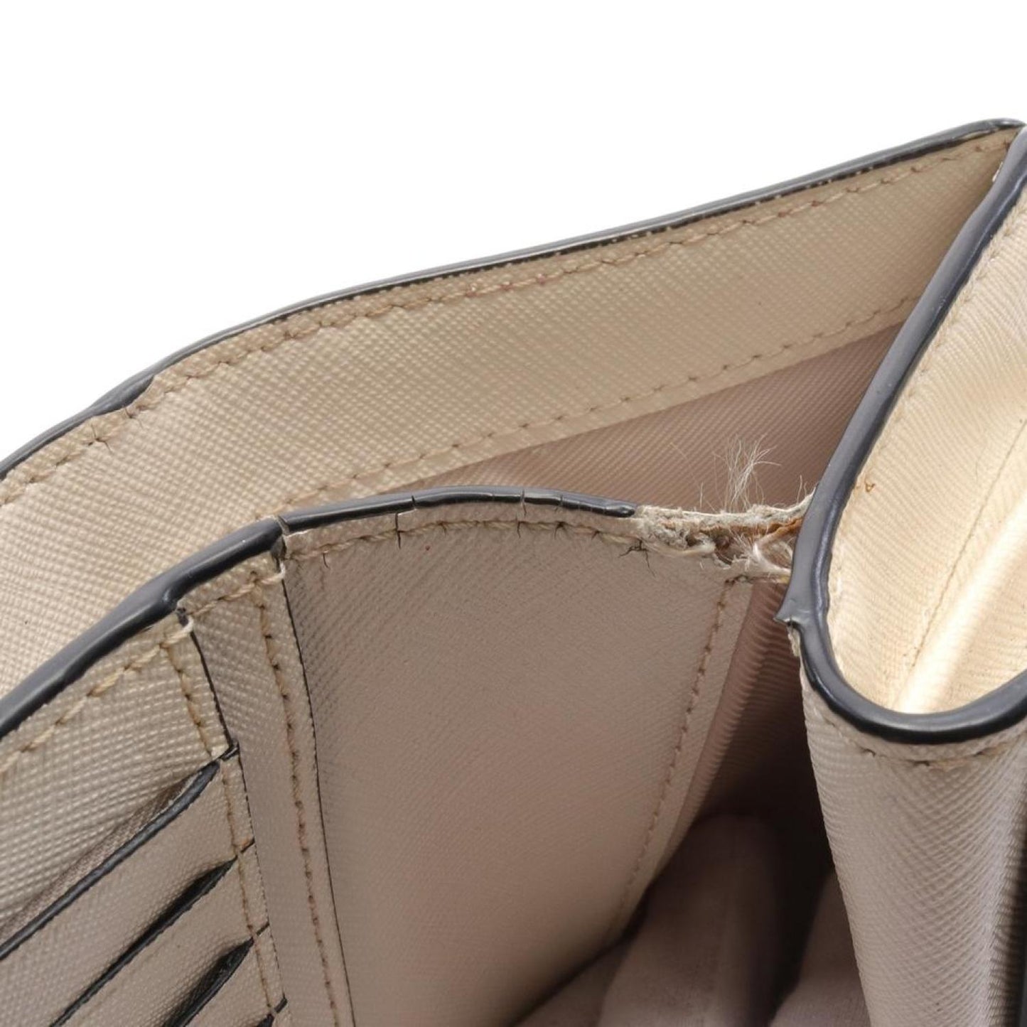 Snap Shot Bi-Fold Wallet Leather Beige
